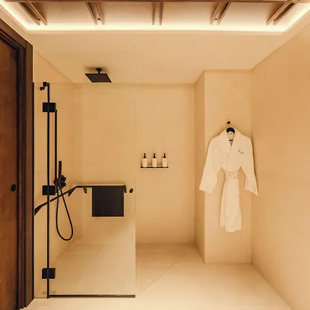 Nobu Hotel